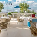 Casa Bianca Al Mare Hotel 4*
