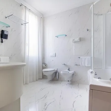 Casa Bianca Al Mare 4* Jesolo