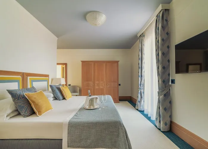 Casa Bianca Al Mare 4* 리도 디 예솔로