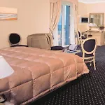 Casa Bianca Al Mare Otel