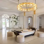 Casa Bianca Al Mare Otel