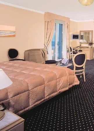 Casa Bianca Al Mare Hotell