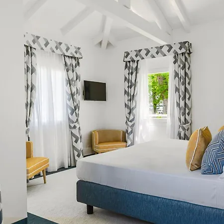 Casa Bianca Al Mare 4* 利多迪迪耶索洛