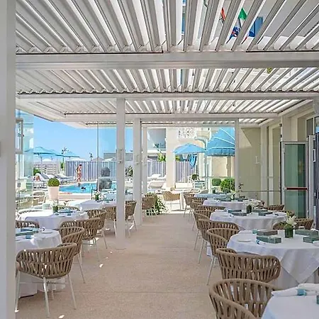 Casa Bianca Al Mare Otel