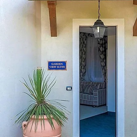 Casa Bianca Al Mare ホテル