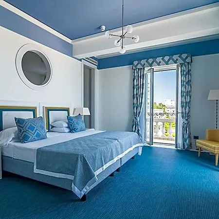 Casa Bianca Al Mare 4*