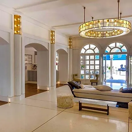 Otel Casa Bianca Al Mare 4*