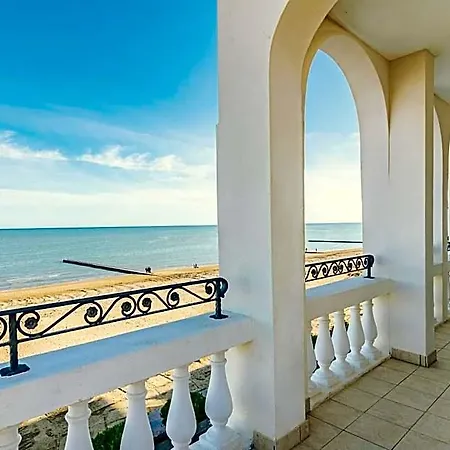 فندق Casa Bianca Al Mare 4*