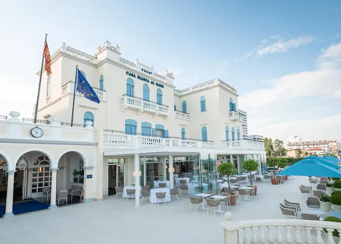 Casa Bianca Al Mare 4*