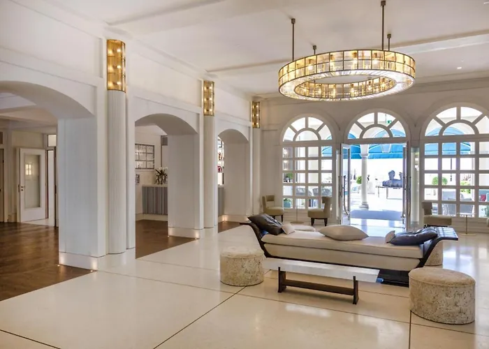 Casa Bianca Al Mare Отель 4*