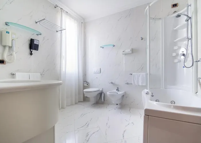Casa Bianca Al Mare 4* Лидо-ди-Езоло