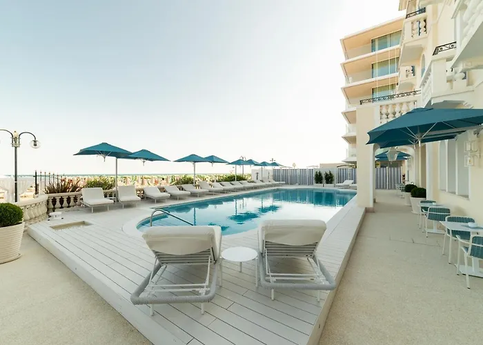 Casa Bianca Al Mare 4* לידו די ג'סולו