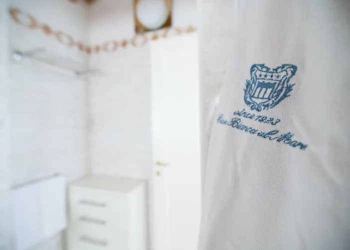 Casa Bianca Al Mare מלון לידו די ג'סולו